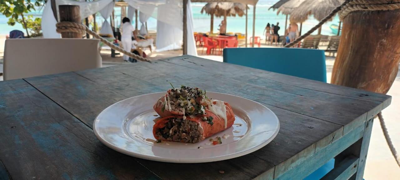 Hotel Blue Reef Frente Al Mar Mahahual Exterior foto