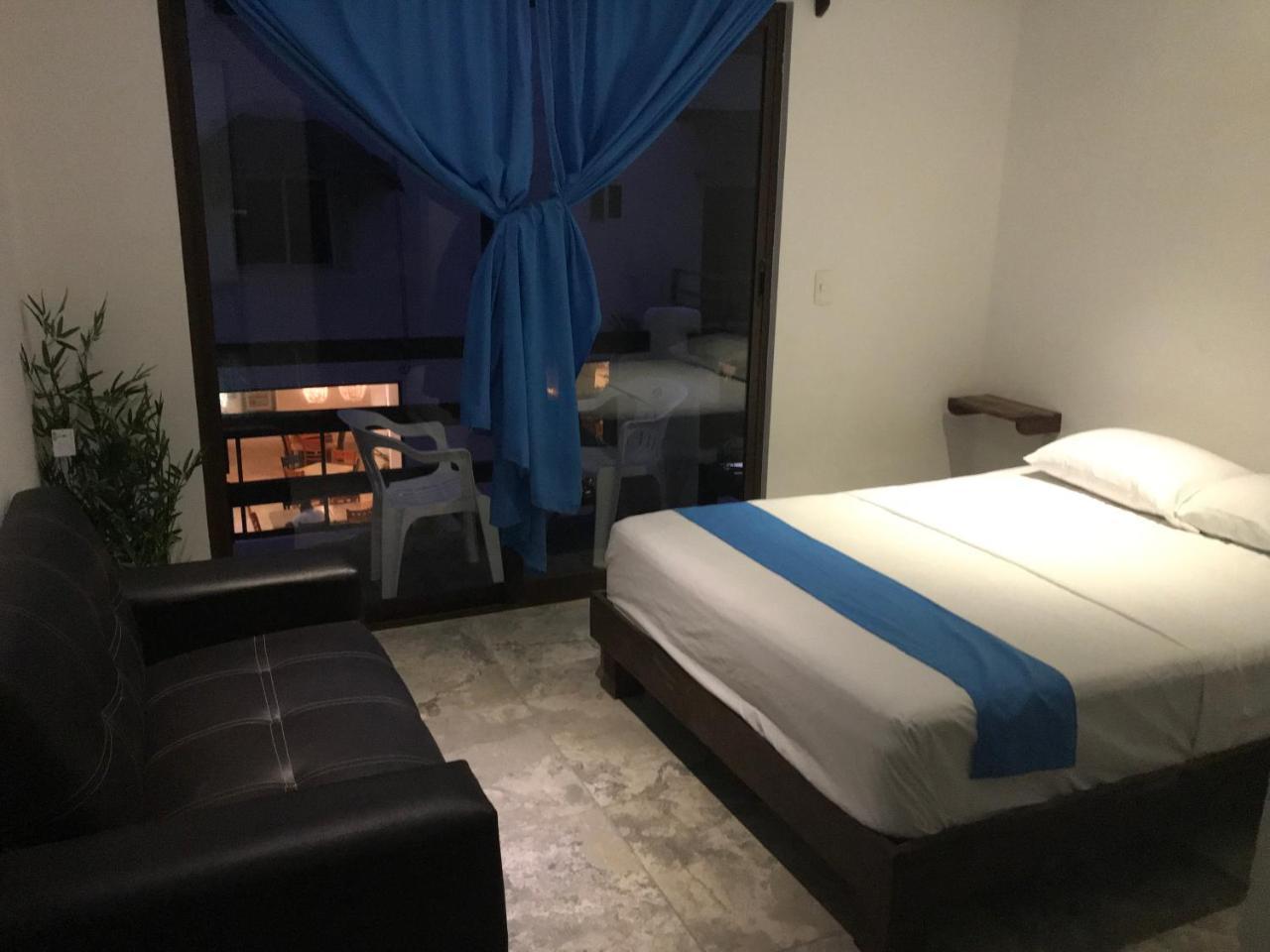 Hotel Blue Reef Frente Al Mar Mahahual Exterior foto