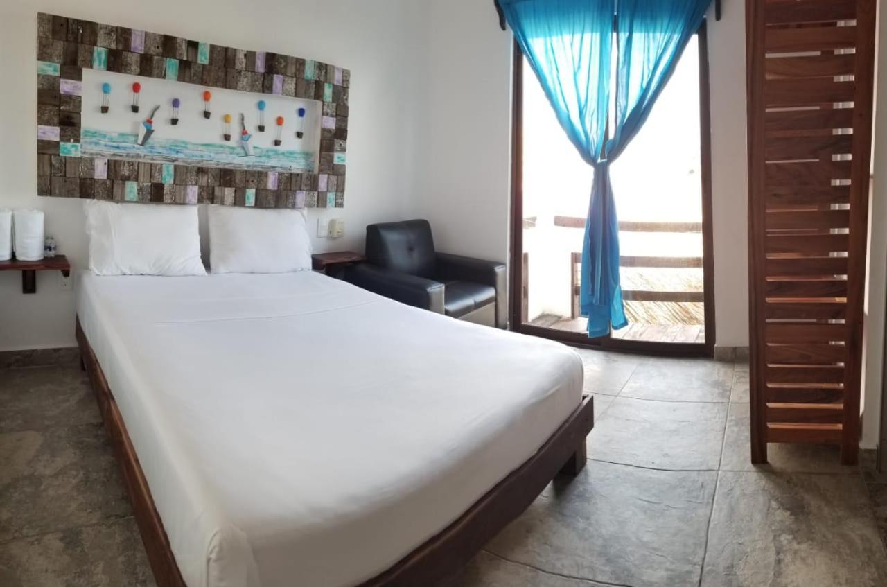 Hotel Blue Reef Frente Al Mar Mahahual Exterior foto