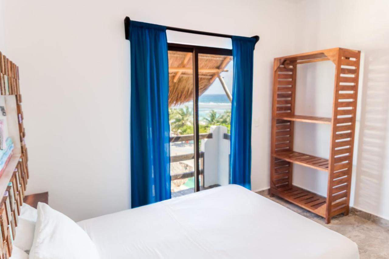 Hotel Blue Reef Frente Al Mar Mahahual Exterior foto